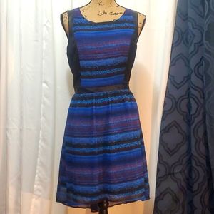 Young lady dress 💃, pit to pit  40 waist 43 length 36